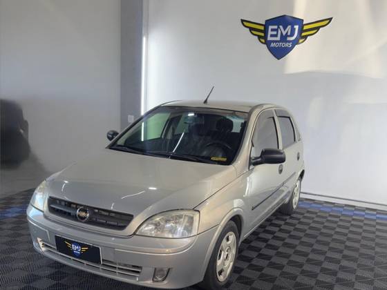 CHEVROLET CORSA 1.0 MPFI 8V GASOLINA 4P MANUAL CHEVROLET CORSA 1.0 MPFI 8V GASOLINA 4P MANUAL